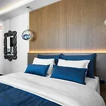 Calliope Penthouse, Nilie Hospitality Mgmt *