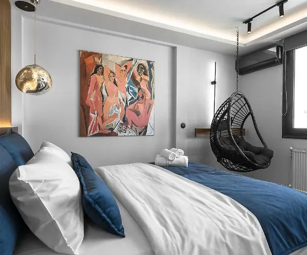 Calliope Penthouse, Nilie Hospitality Mgmt